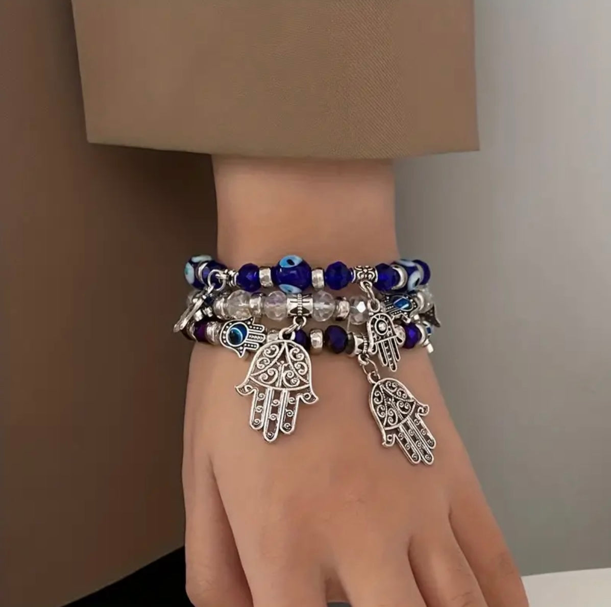 Unisex Hamsa Hand of Fatima Beaded Charm stretch Bracelets with Blue evil Eye amulet for Luck, Protection, and Blessings